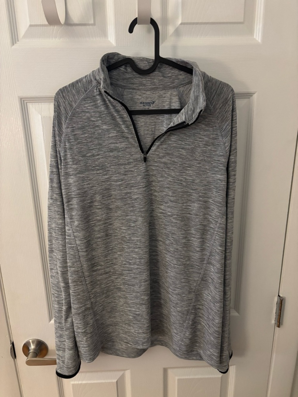 Old Navy Men's Heather Gray Quarter-Zip Pullover